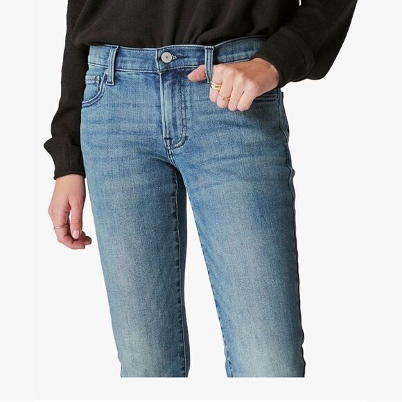 NWT Lucky Brand “Sweet Jean” Straight Curvy Mid Rise Med Wash Denim Jeans - Picture 6 of 16